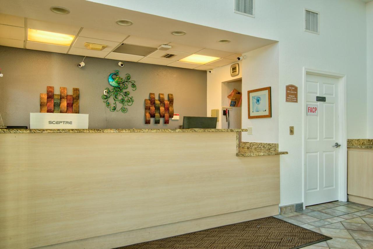 Clearwater Hotel מראה חיצוני תמונה
