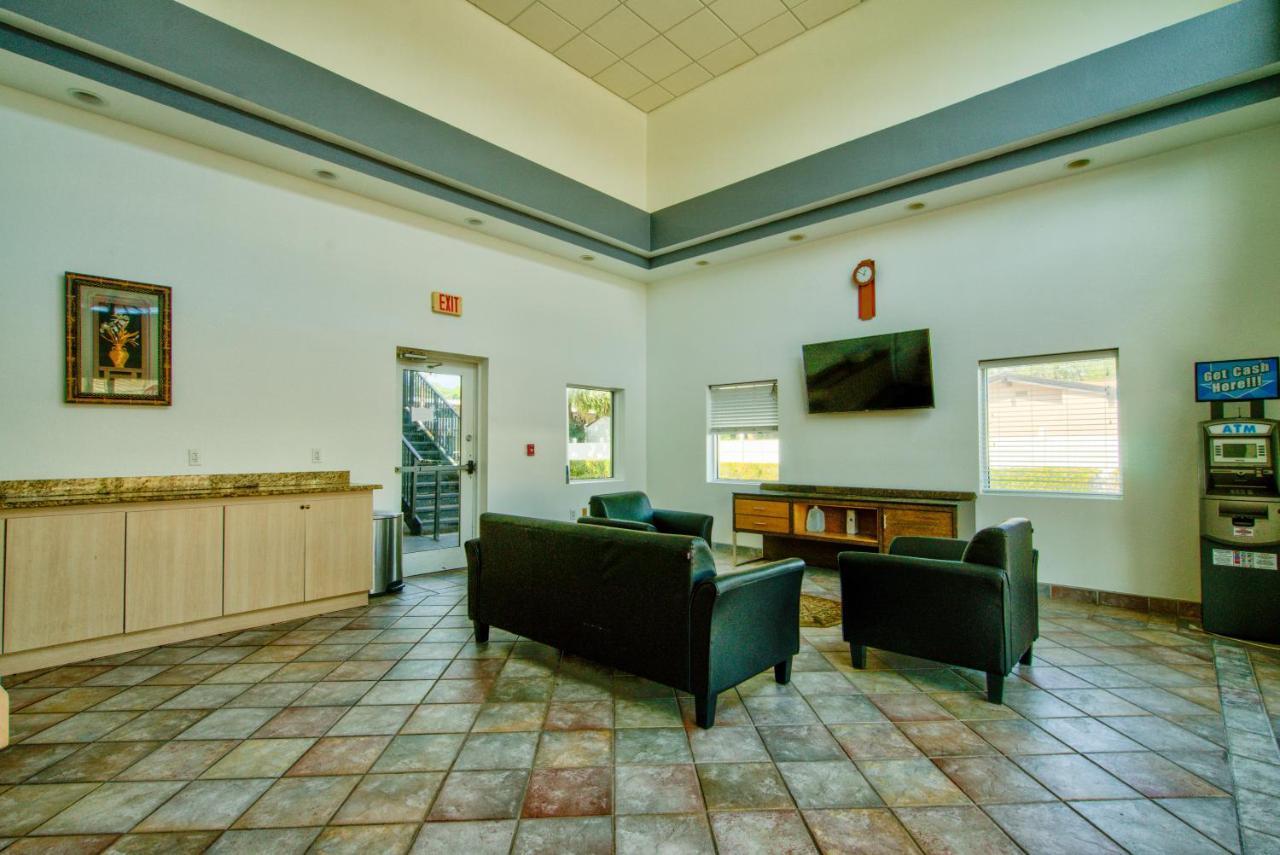 Clearwater Hotel מראה חיצוני תמונה