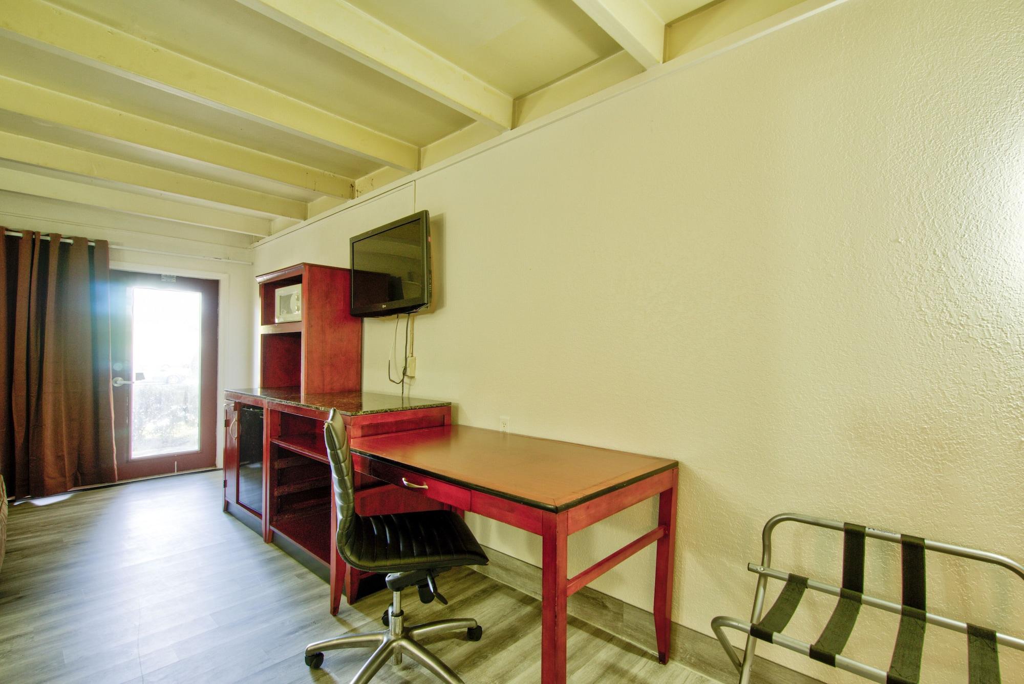 Clearwater Hotel מראה חיצוני תמונה